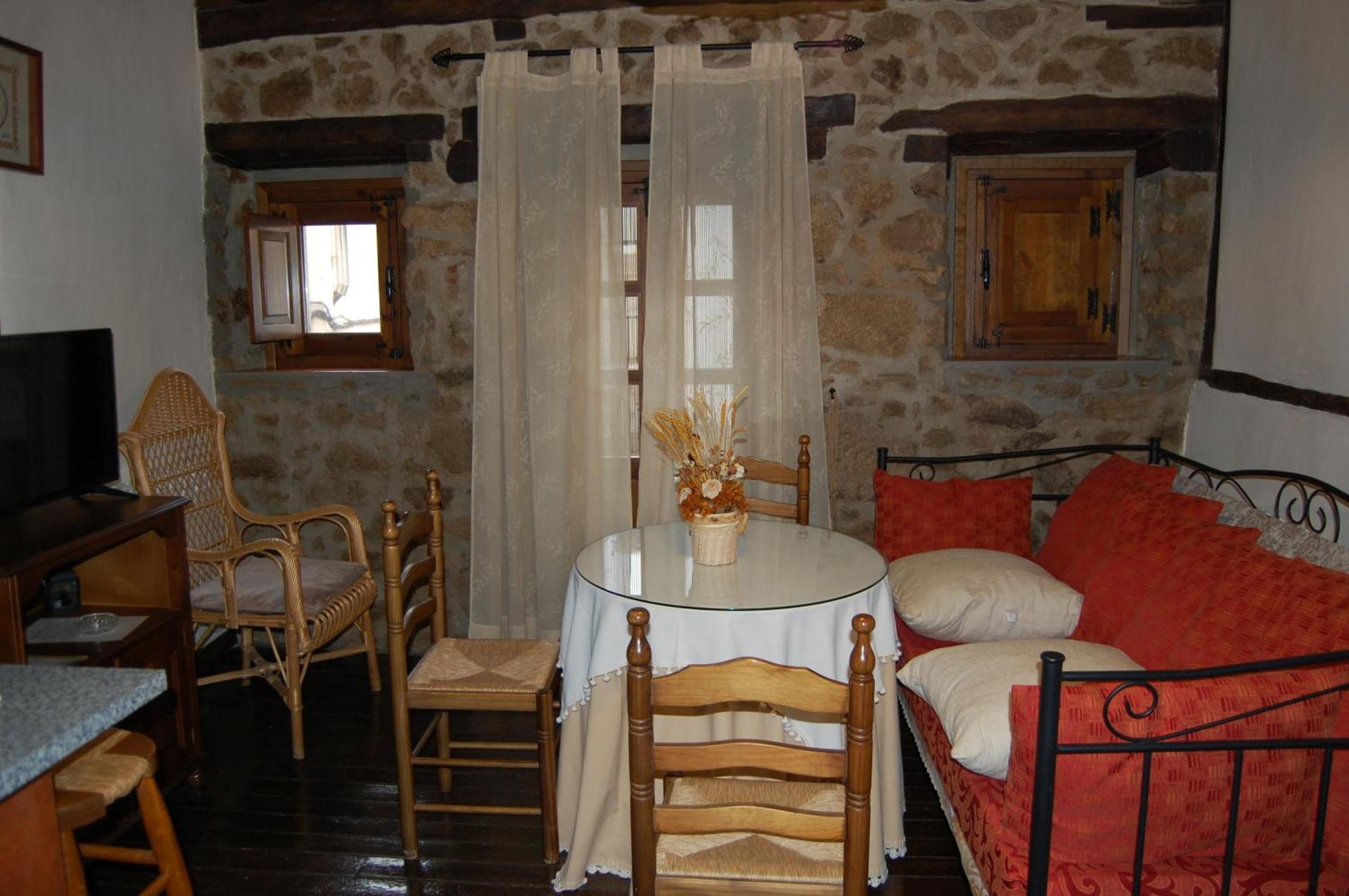 Apartamentos Rurales Tia Josefa Tornavacas Εξωτερικό φωτογραφία