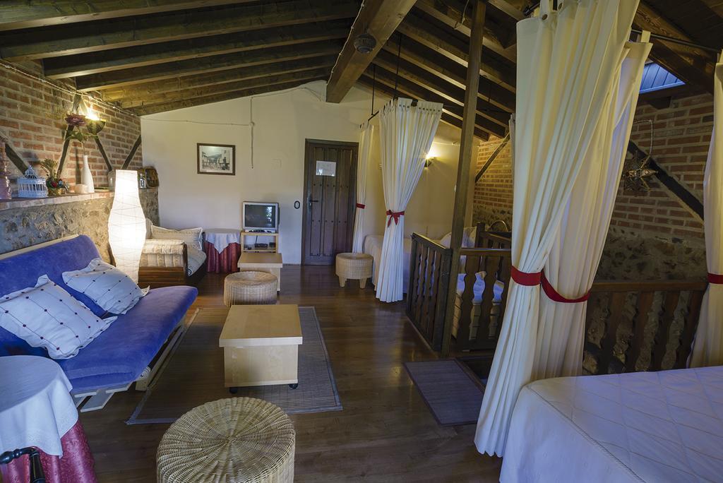 Apartamentos Rurales Tia Josefa Tornavacas Εξωτερικό φωτογραφία