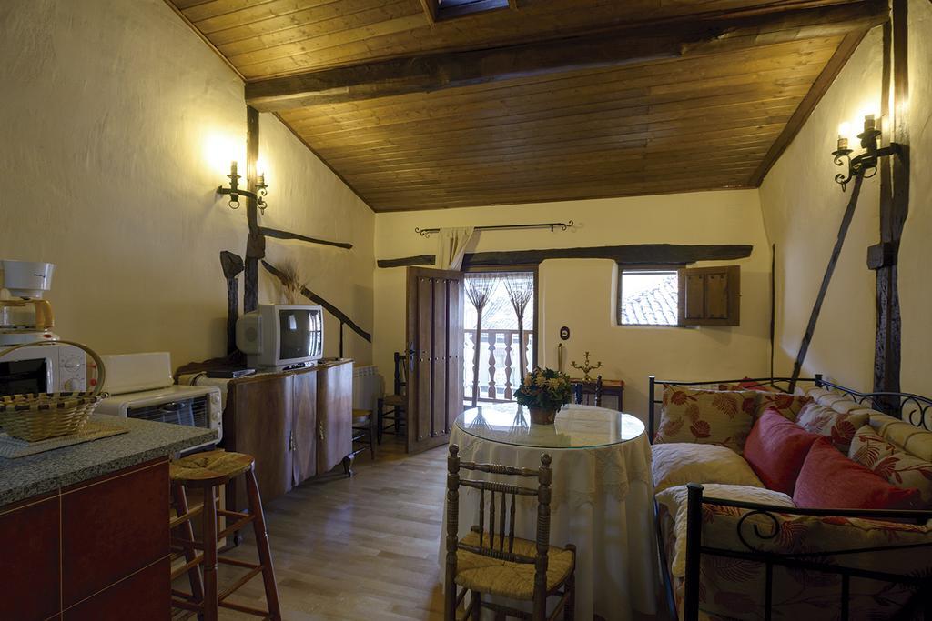 Apartamentos Rurales Tia Josefa Tornavacas Εξωτερικό φωτογραφία